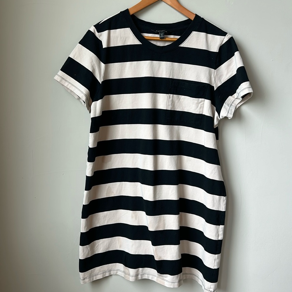 BANANA REPUBLIC FACTORY cream and black stripped dress size XLP